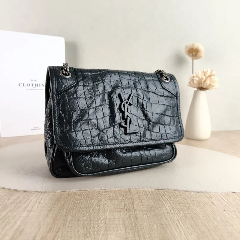 SAINT LAURENT Crossbody Bag Niki D Green Waxed Leather Small 21 × 7.5 × 16 cm — cover view 2 of 5
