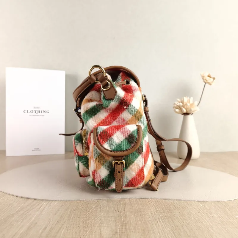 Miumiu Backpack Backpack Colorblock Medium 18 × 11.5 × 22 cm — detail view 8 of 11