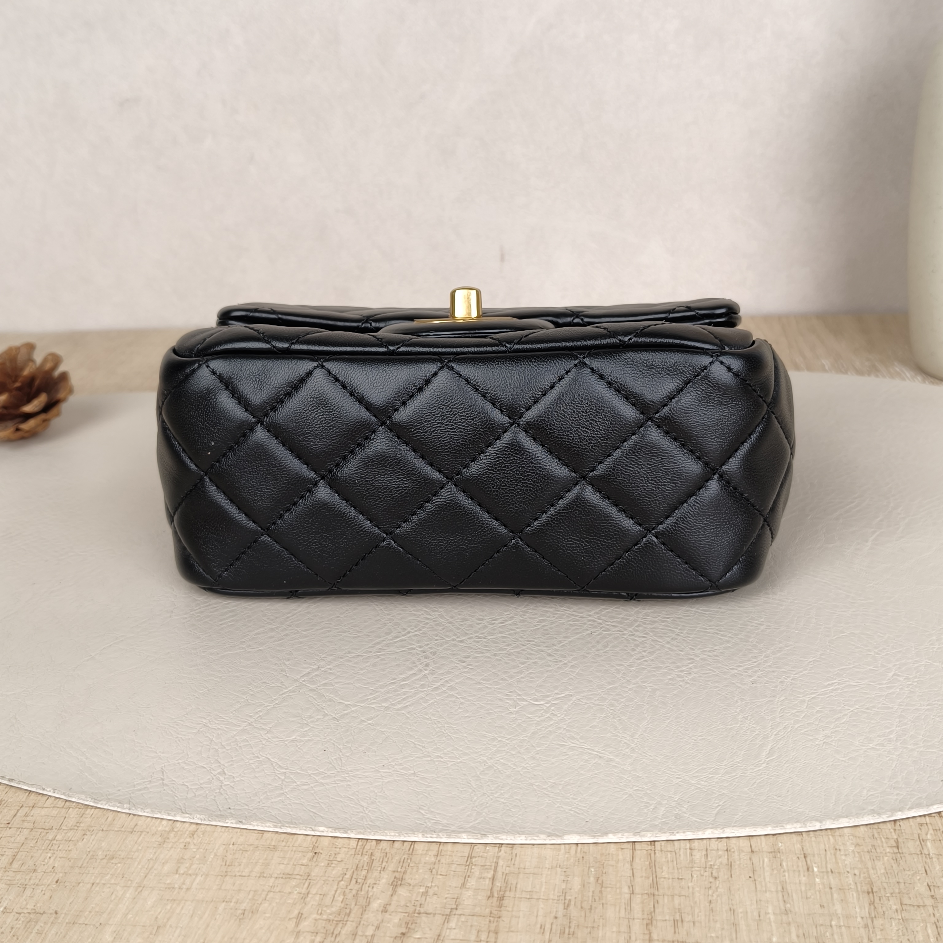 Chanel Crossbody Bag Classic Flap Mini CF Mini Black with Gold-Tone Hardware SL ambskin17 × 8 × 13.5 cm — cover view 9 of 9