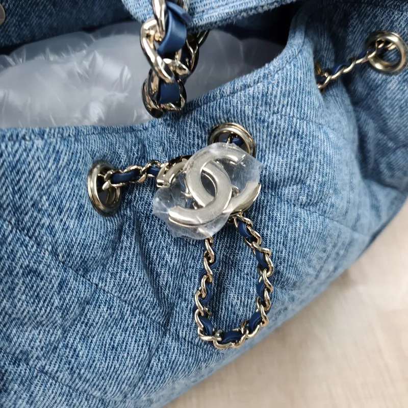 Chanel Shoulder Bag 25Bag Blue Small 26 × 14 × 30 cm — detail view 12 of 15