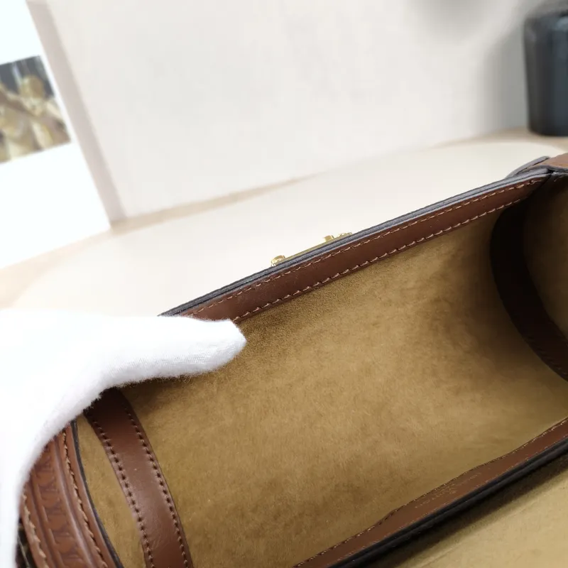 Louis Vuitton Crossbody Bag Papillon Trunk Monogram PVC Small19 × 9 × 9 cm — detail view 3 of 13