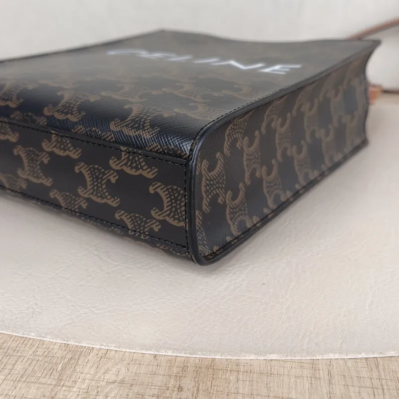 CELINE Crossbody Bag CABAS Mini Monogram PVC Mini 17 × 4 × 20.5 cm — detail view 2 of 9