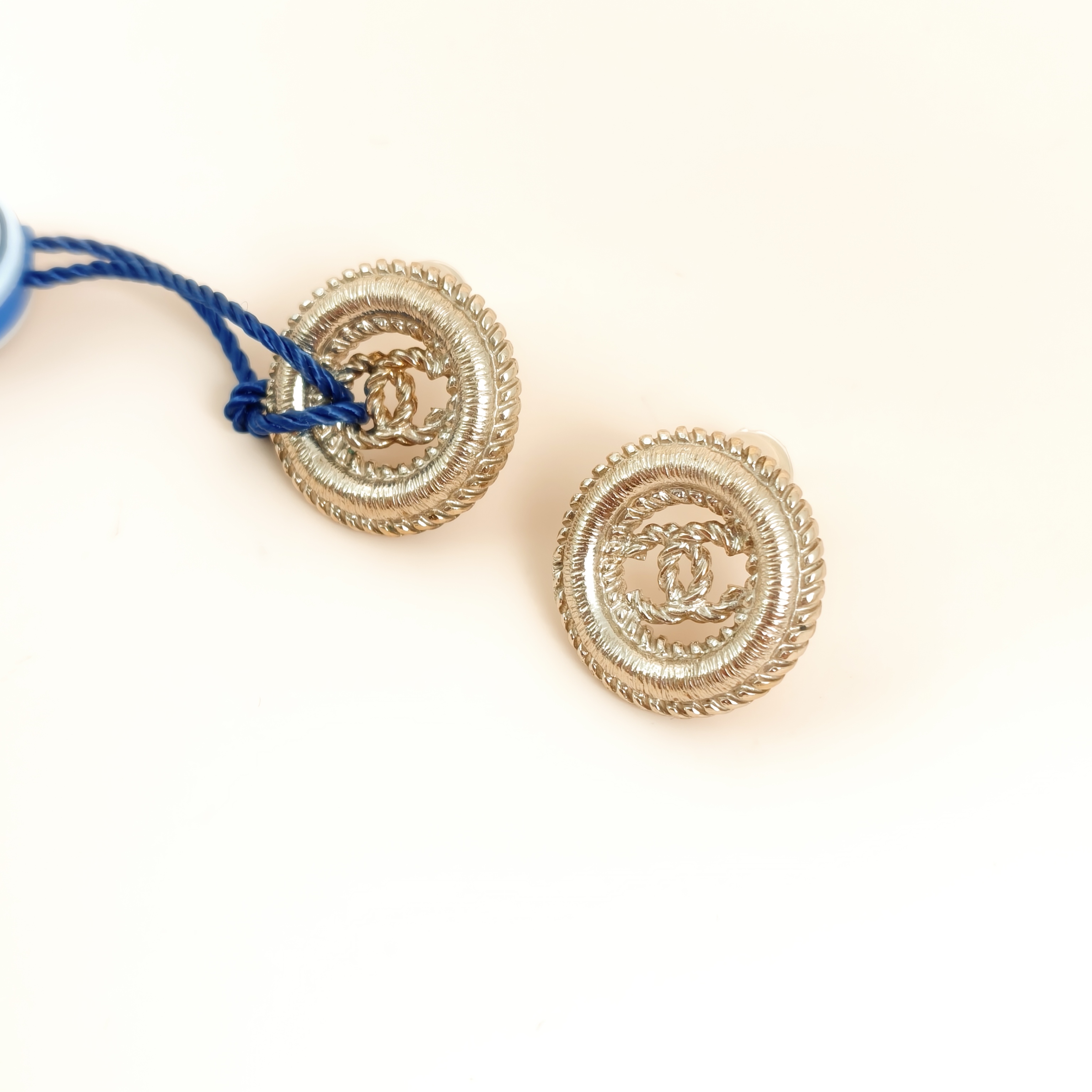 Chanel Earrings c Earrings Gold One Size โ cover view 3 of 5
