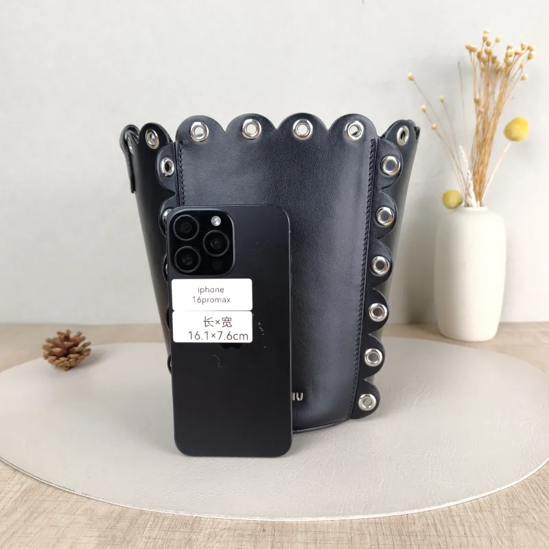 Miumiu Crossbody Baglogo Black Calfskin One Size15 × 15 × 21 cm — cover view 2 of 5