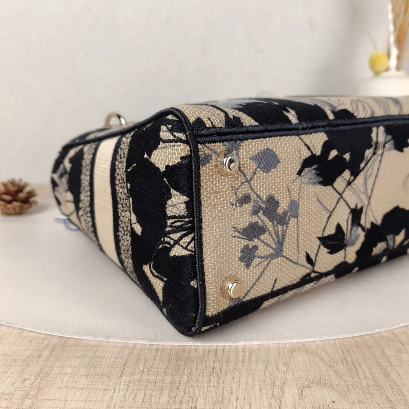 DIOR Top Handle Bag Lady Lady Dior Bag Beige Black Canvas Medium24 × 12 × 21 cm — detail view 10 of 14