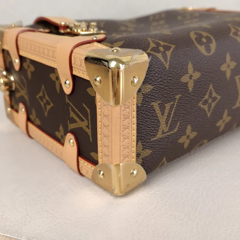 Louis Vuitton Crossbody Bag Side Trunk Box Monogram PVC Medium 23.5 × 8.5 × 16 cm — detail view 6 of 12