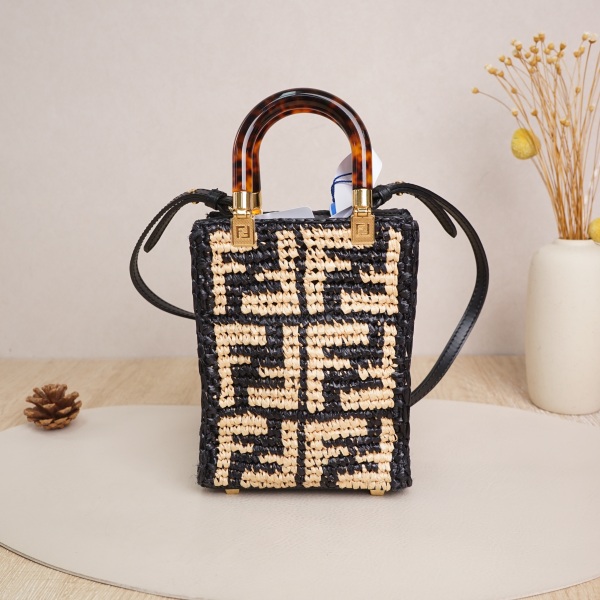 FENDI sunshine Shopping Totemini · · Shoulder Strap · 13 × 6.5 × 18 cm