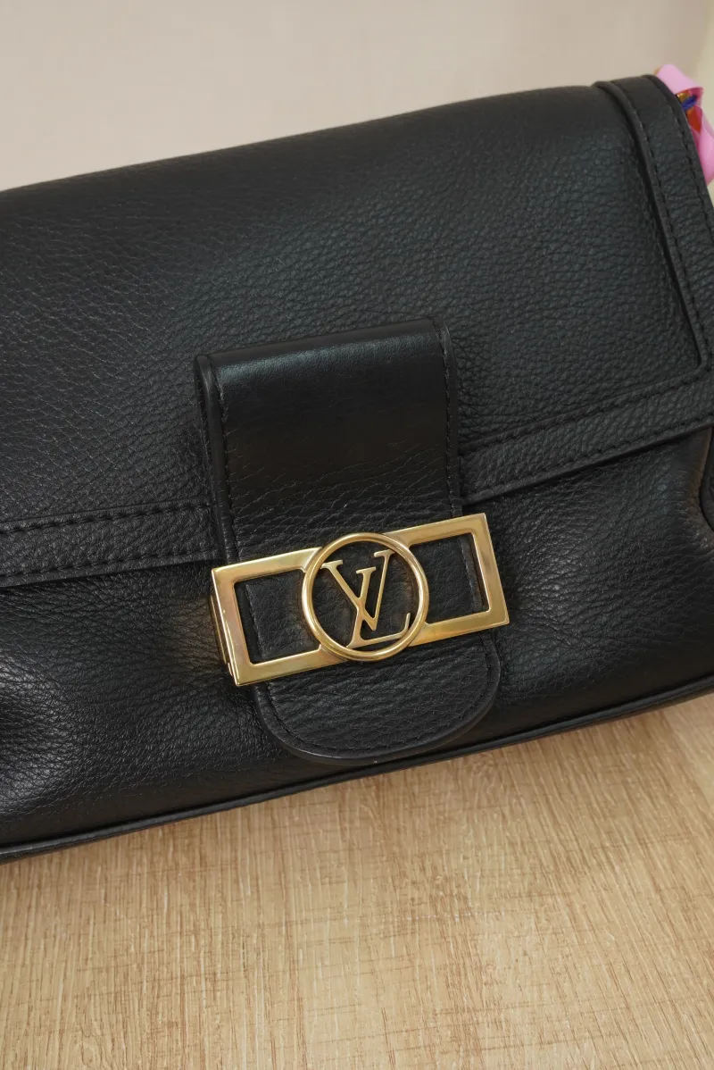 Louis Vuitton Dauphine Soft Medium Black Calfskin Microchip Edition · 24 × 9 × 17 cm — detail view 10 of 19