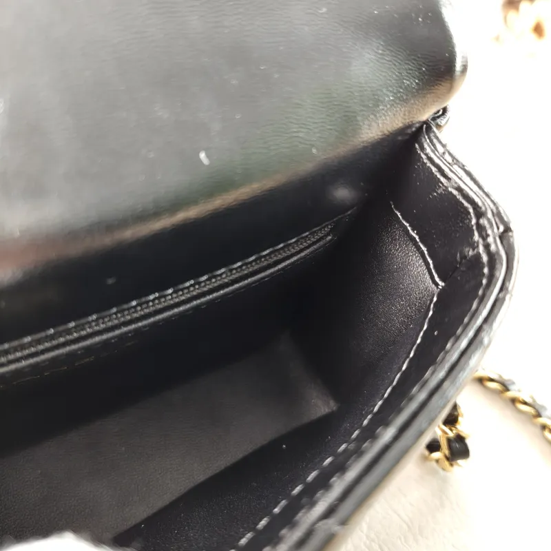 Chanel Crossbody Bag 24b Black Waxed Leather One Size 19 × 6 × 13 cm — detail view 15 of 15