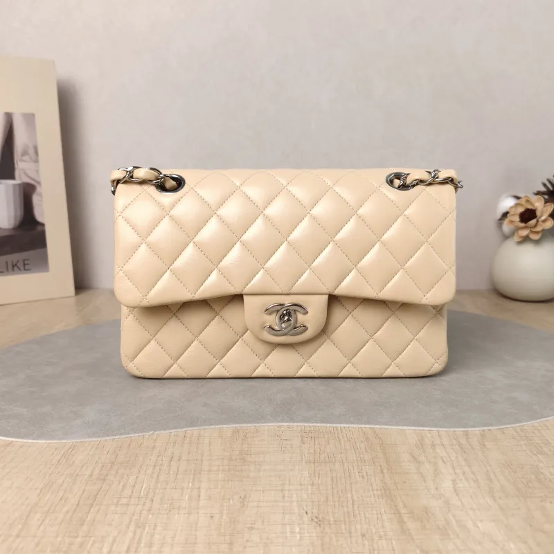 Chanel Crossbody Bag Classic Flap CF Beige Lambskin Small 23 × 6 × 14.5 cm 31