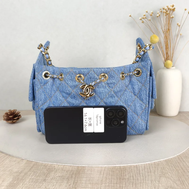 Chanel Crossbody Bag 25Bag Blue Mini 20 × 12.5 × 22 cm — cover view 2 of 6