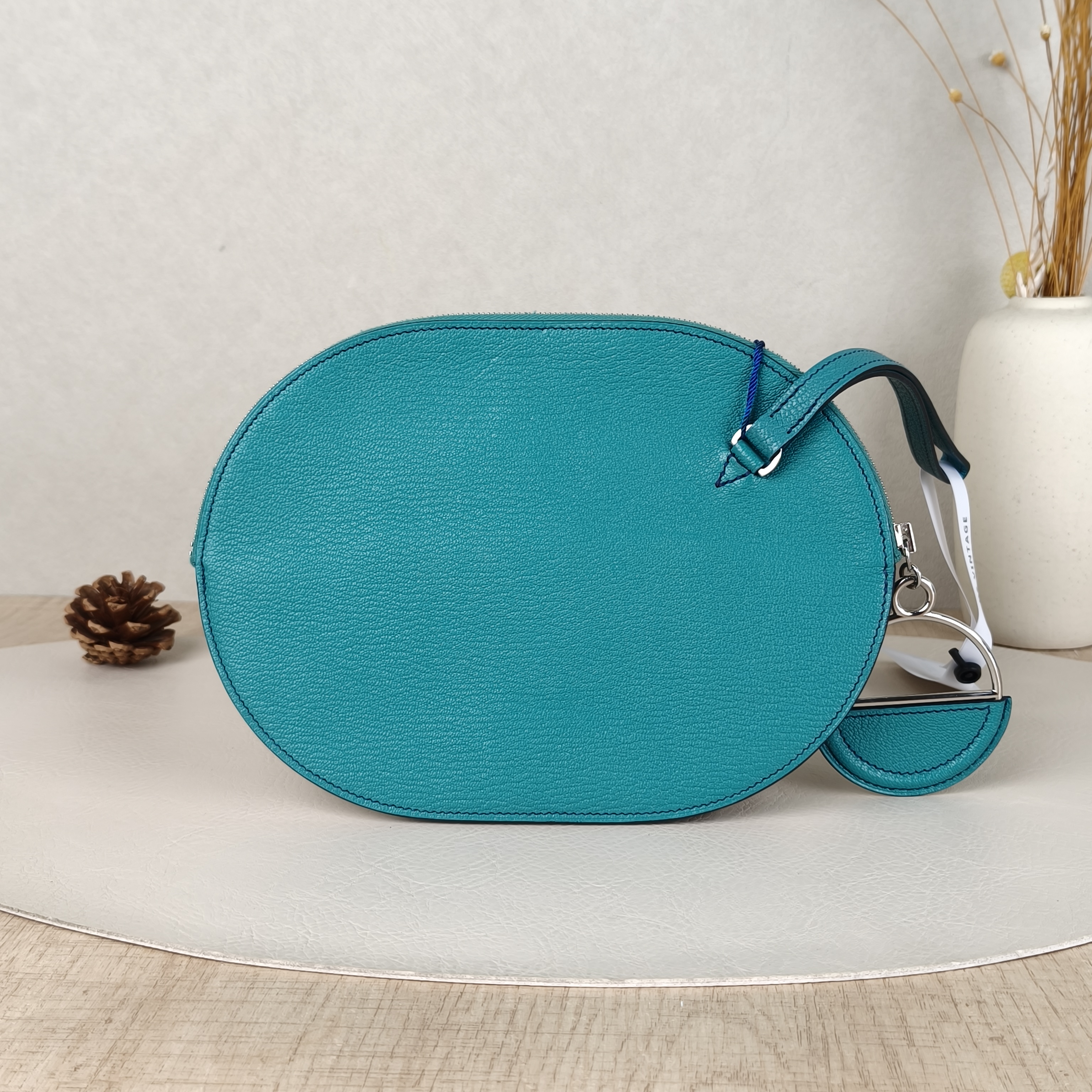 Hermès Clutch Clutch Green Calfskin20*15 — cover view 2 of 5