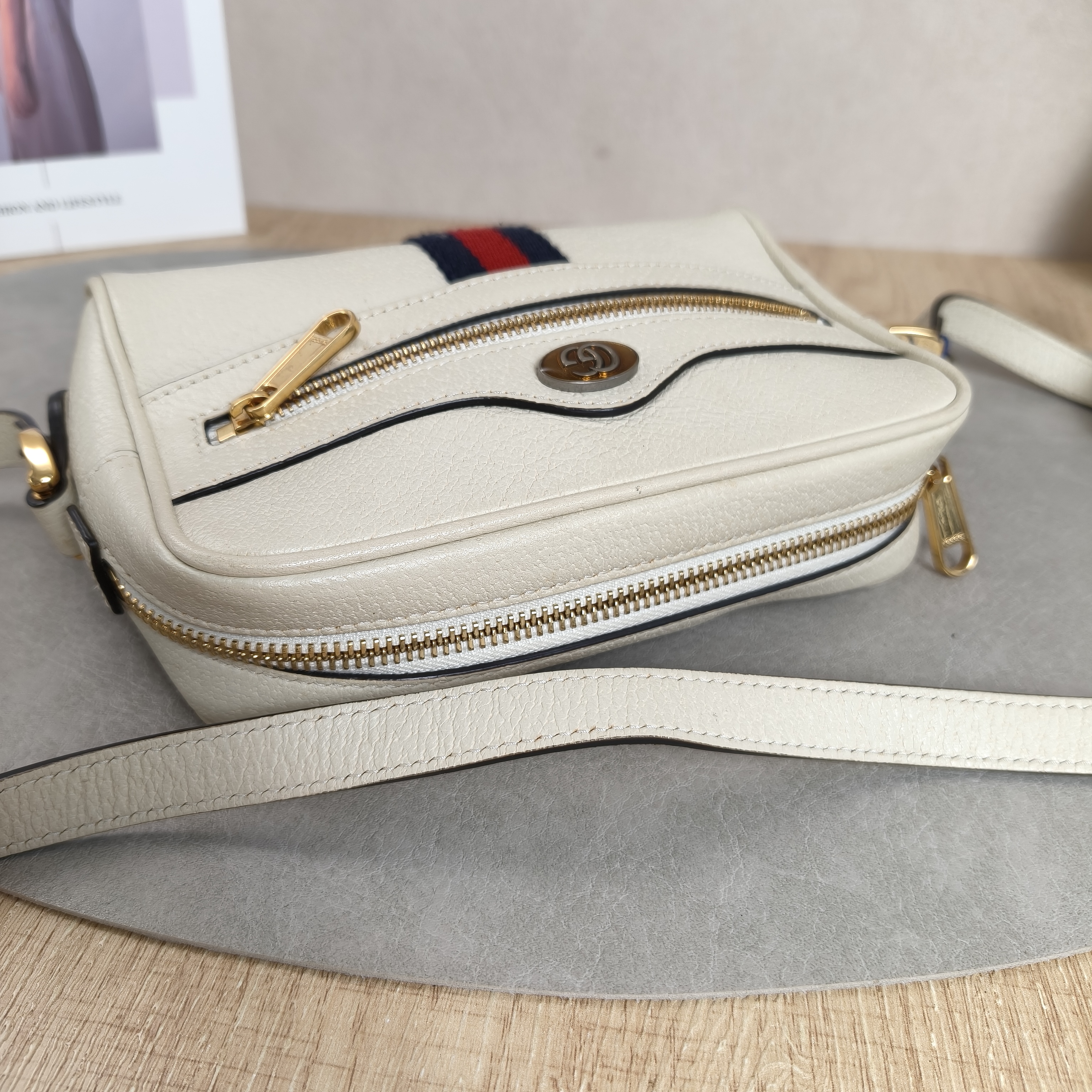 GUCCI Ophidia Camera Bag Mini White Calfskin · 17.5 × 5.5 × 12 cm — cover view 10 of 10