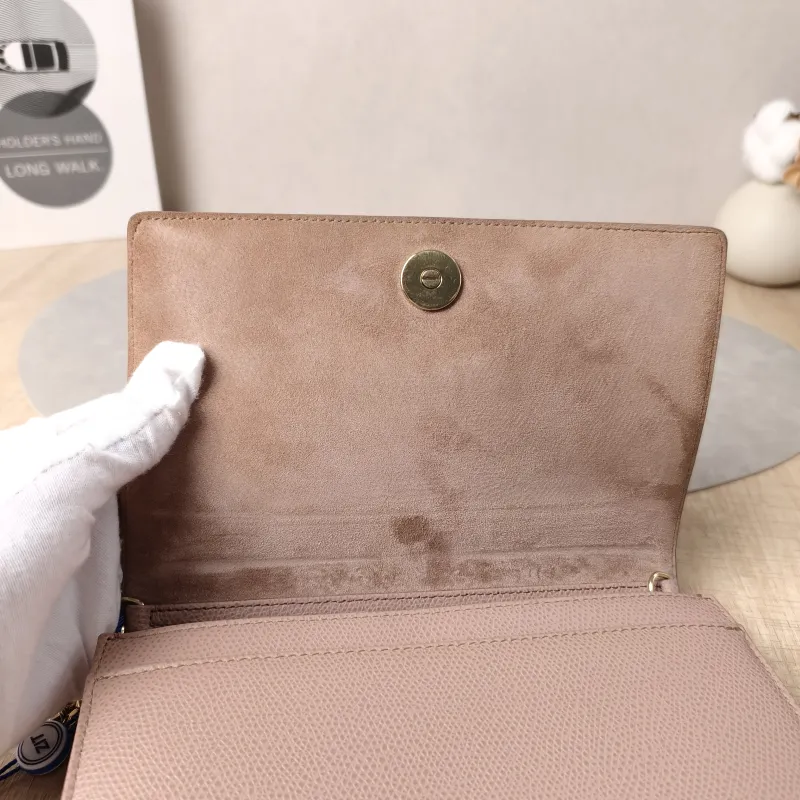 DIOR Crossbody Bag ama Calfskin Mini 19 × 3 × 12 cm — detail view 4 of 13
