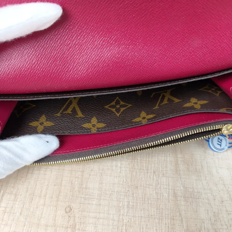 Louis Vuitton Wallet Edition Wallet Monogram PVC 19 × 1.5 × 9.5 cm — detail view 1 of 11