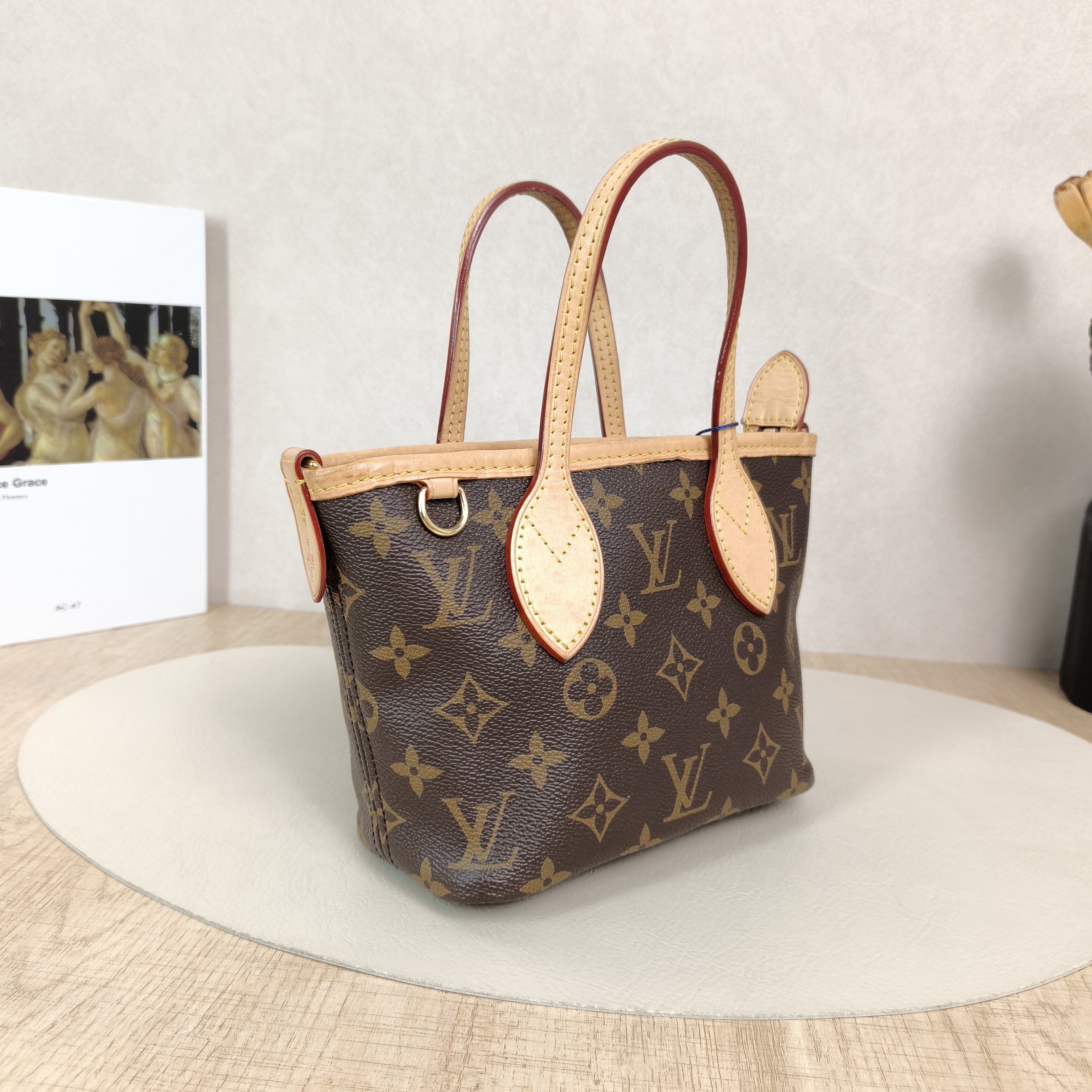 Louis Vuitton Crossbody Bag Neverfull BB Shoulder Strap PVCBB24 × 9 × 14.5 cm — cover view 4 of 5