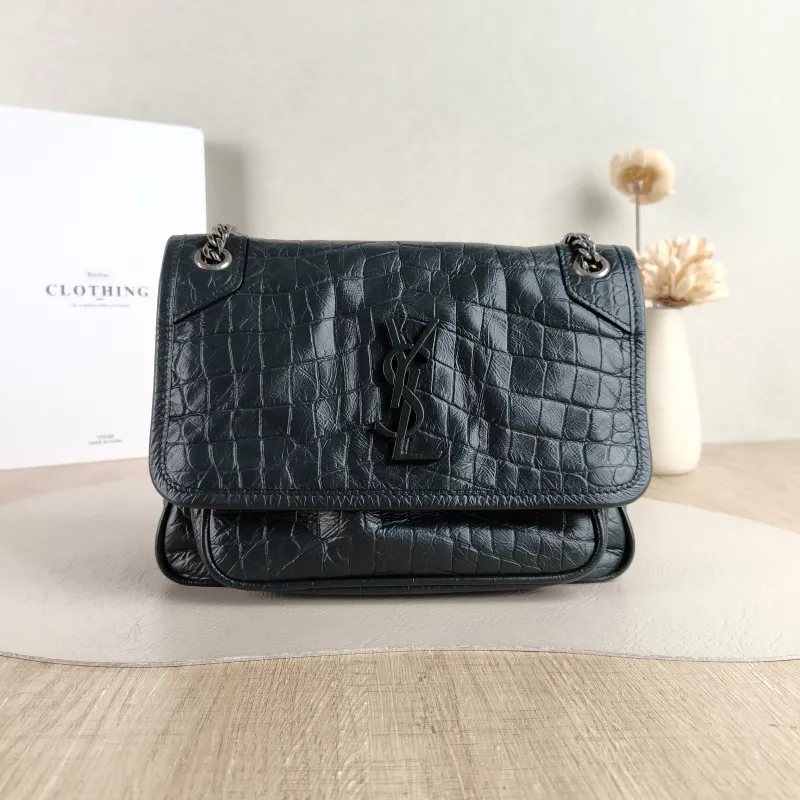 SAINT LAURENT Crossbody Bag Niki D Green Waxed Leather Small 21 × 7.5 × 16 cm