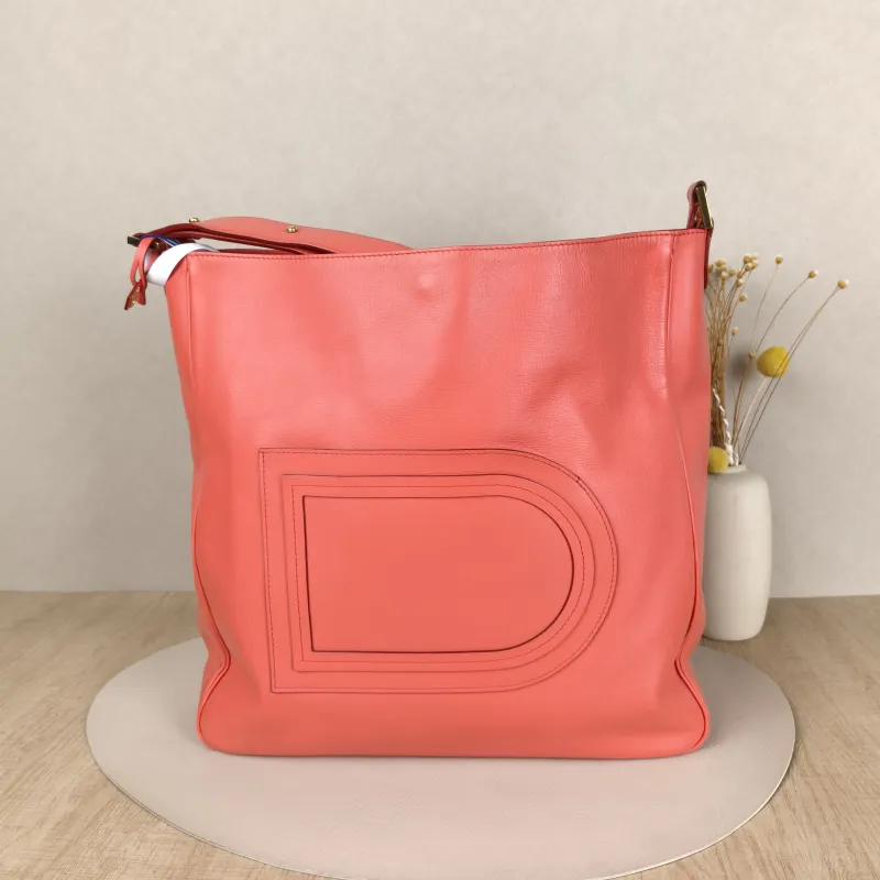 DELVAUX Top Handle Bag Top Handle Bag Red Calfskin One Size28 × 13 × 33 cm