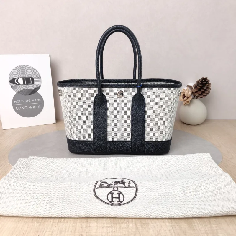Hermès Top Handle Bag Neo Garden 23 Mini Black · Beige Canvas · Negonda Calfskin Mini 23 × 10 × 16 cm k — cover view 5 of 6