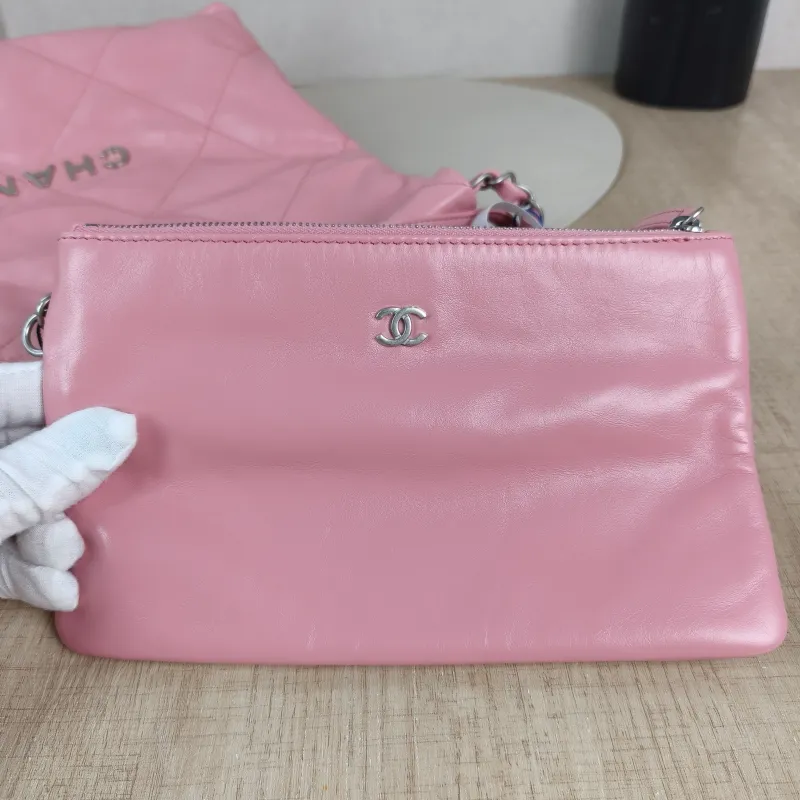 Chanel Shoulder Bag 22Bag Pink Silver-Tone Hardware Calfskin Small 35 × 7 × 37 cm — detail view 1 of 12