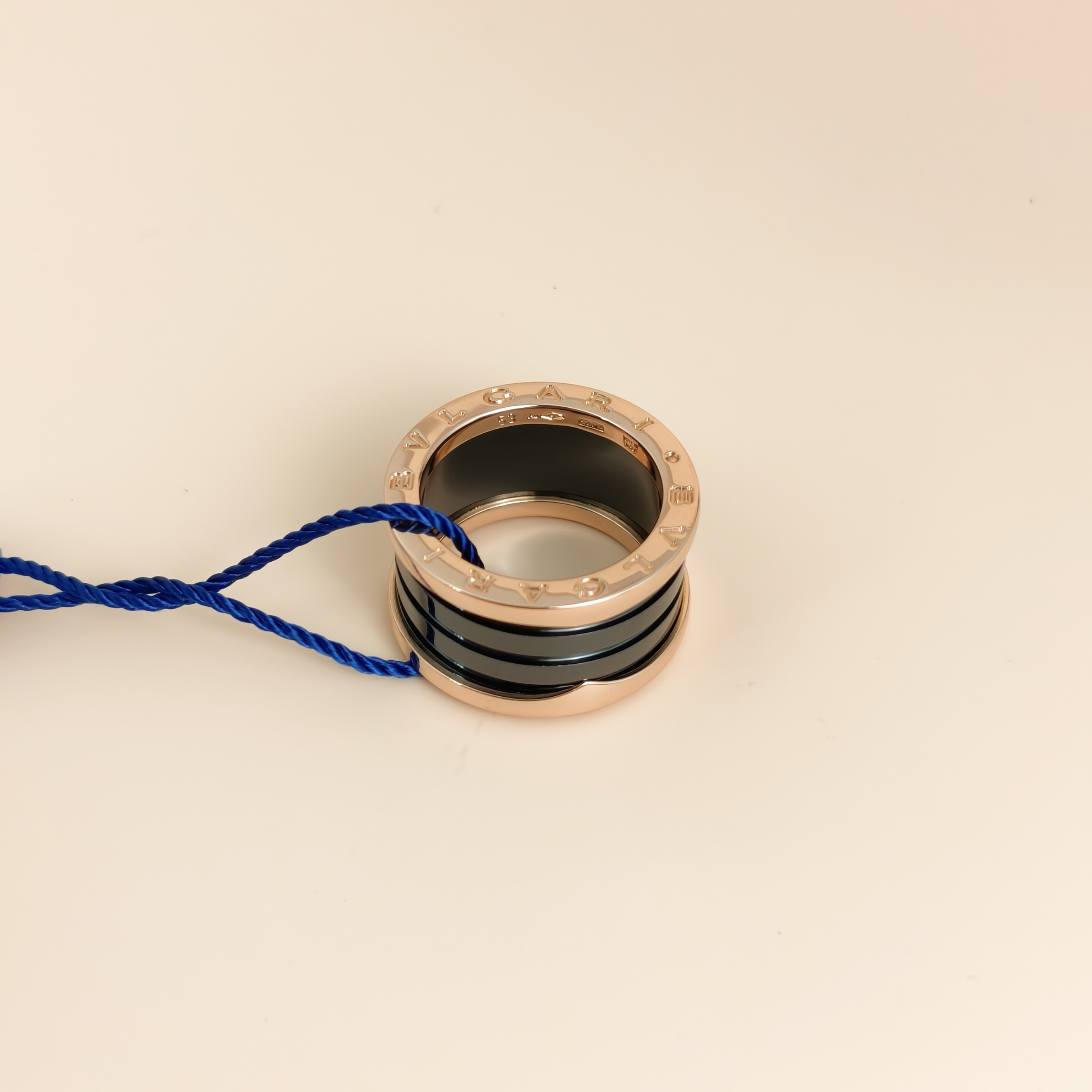 Bvlgari Ring B.zero1Collection Ring 18k 53 — cover view 6 of 8