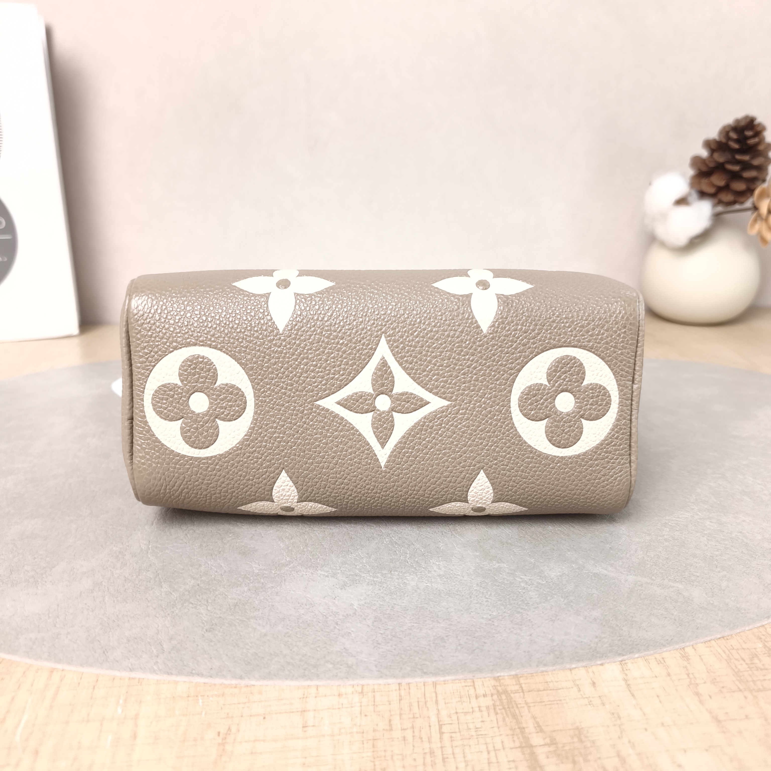 Louis Vuitton Crossbody Bag Speedy Nano · White Empreinte Embossed Calfskin Monogramnano16 × 7.5 × 10 cm — cover view 4 of 5