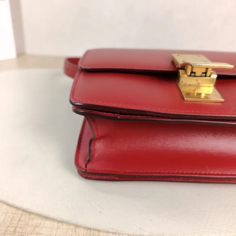 CELINE Crossbody Bag Classic Box Red Calfskin Mini 16 × 7 × 13 cm Conditioned — detail view 1 of 11