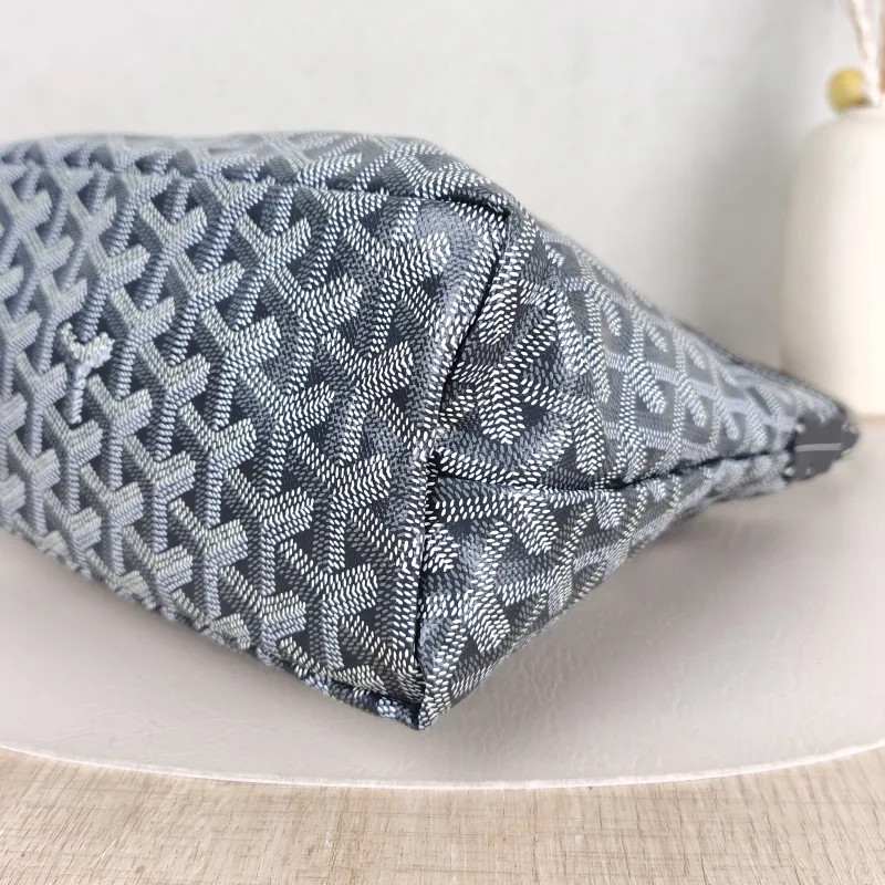 GOYARD Shoulder Bag Boheme Hobo​Grey PV Cmini29 × 11 × 18.5 cm — detail view 2 of 11