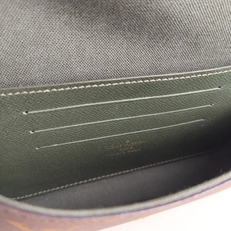 Louis Vuitton Crossbody Bag FÉLICIE STRAP & GO Monogram PVC Small 17 × 3.5 × 9.6 cm — detail view 9 of 10