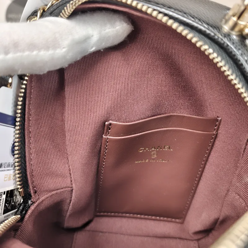 Chanel Backpack mini Backpack Collection Black Calfskin One Size13 × 9 × 18 cm — detail view 1 of 14