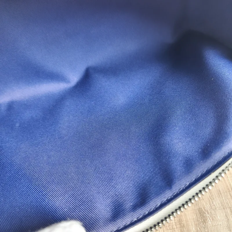 Louis Vuitton Crossbody Bag City Keepall PVC Medium 27 × 13 × 17 cm — detail view 4 of 11