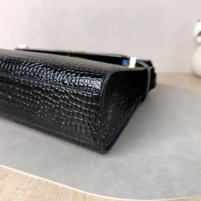 SAINT LAURENT Shoulder Bag MANHATTAN Black Calfskin Medium 29 × 7.5 × 20 cm — detail view 10 of 12