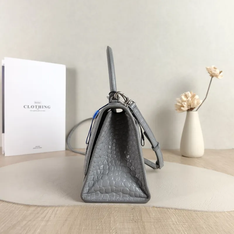 BALENCIAGA Crossbody Bag Hourglass Hourglass Bag Grey Calfskin Small 23 × 10 × 14 cm — detail view 3 of 11