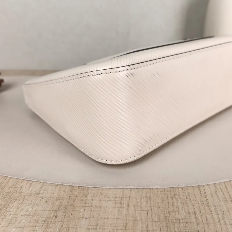 Louis Vuitton Crossbody Bag MARELLE White Epi Embossed Calfskin Small 25 × 8 × 15 cm — detail view 13 of 16