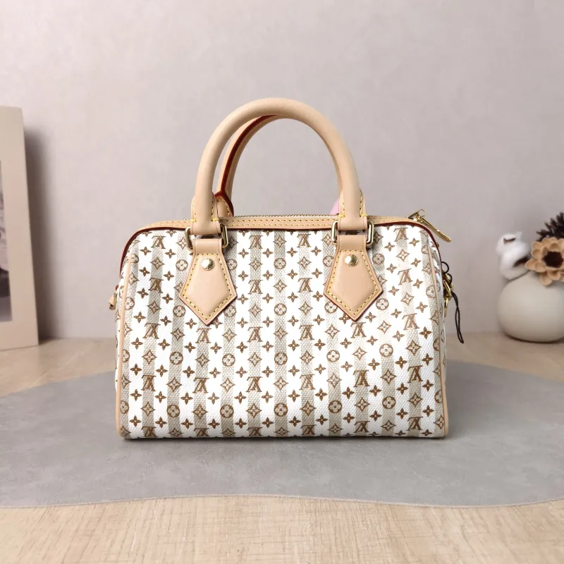 Louis Vuitton Crossbody Bag Speedy20 LV Circle Canvas One Size 20.5 × 12 × 13.5 cm — cover view 4 of 6