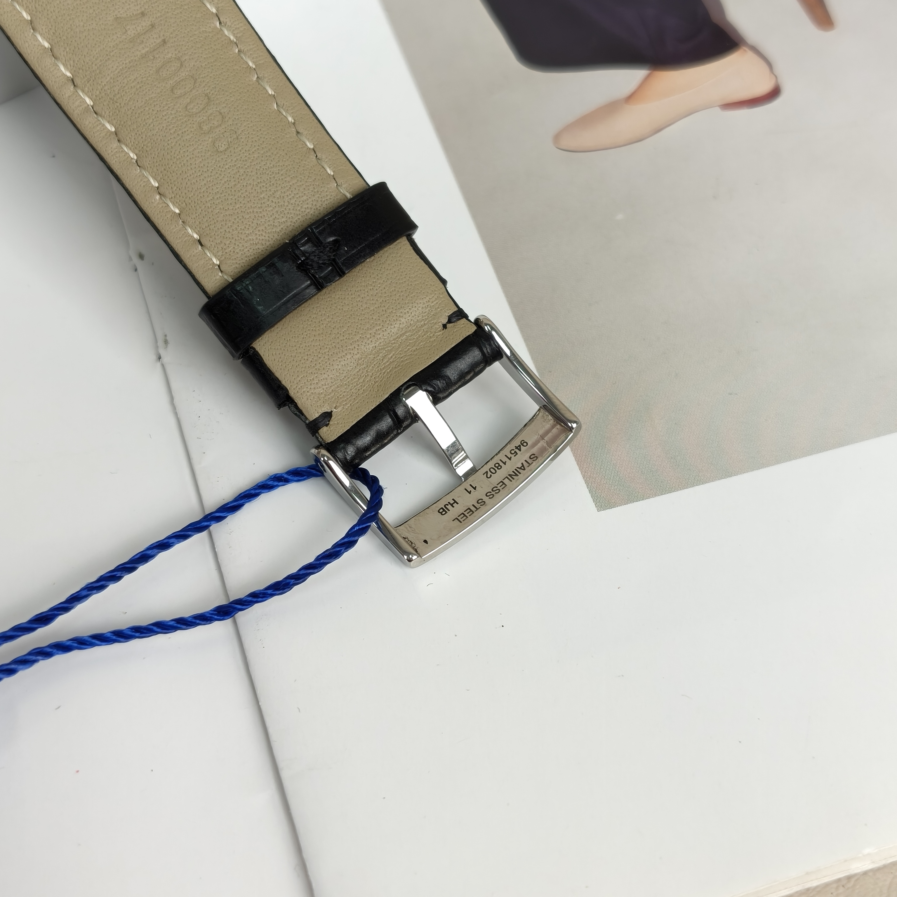 OMEGA Watch Collection Watch Grey 39.5mm — cover view 3 of 9