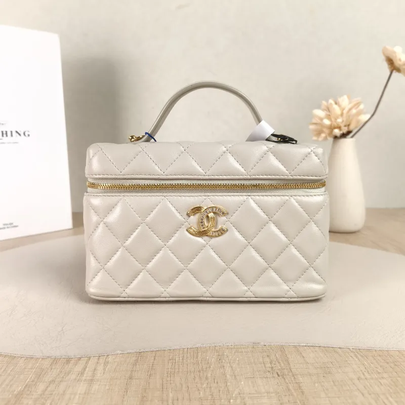 Chanel Crossbody Bag lp Box Bag Green Lambskin One Size19.5 × 5 × 17 cm