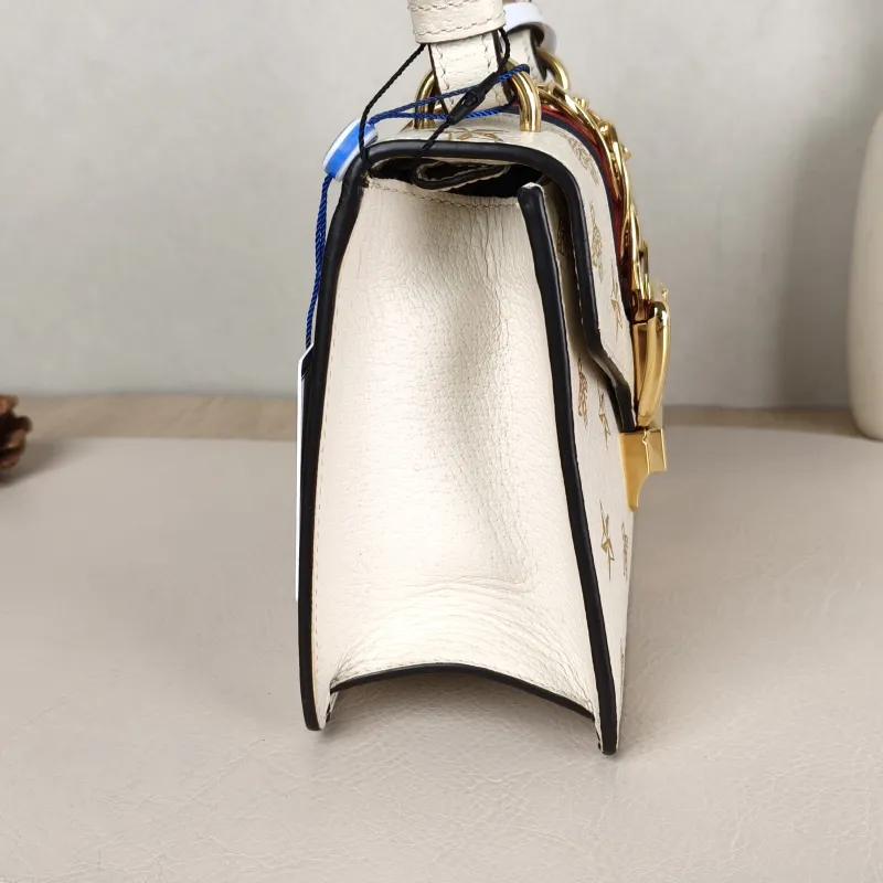GUCCI Crossbody Bag Sylvie Edition White Calfskinmini20 × 8 × 14 cm — detail view 1 of 13
