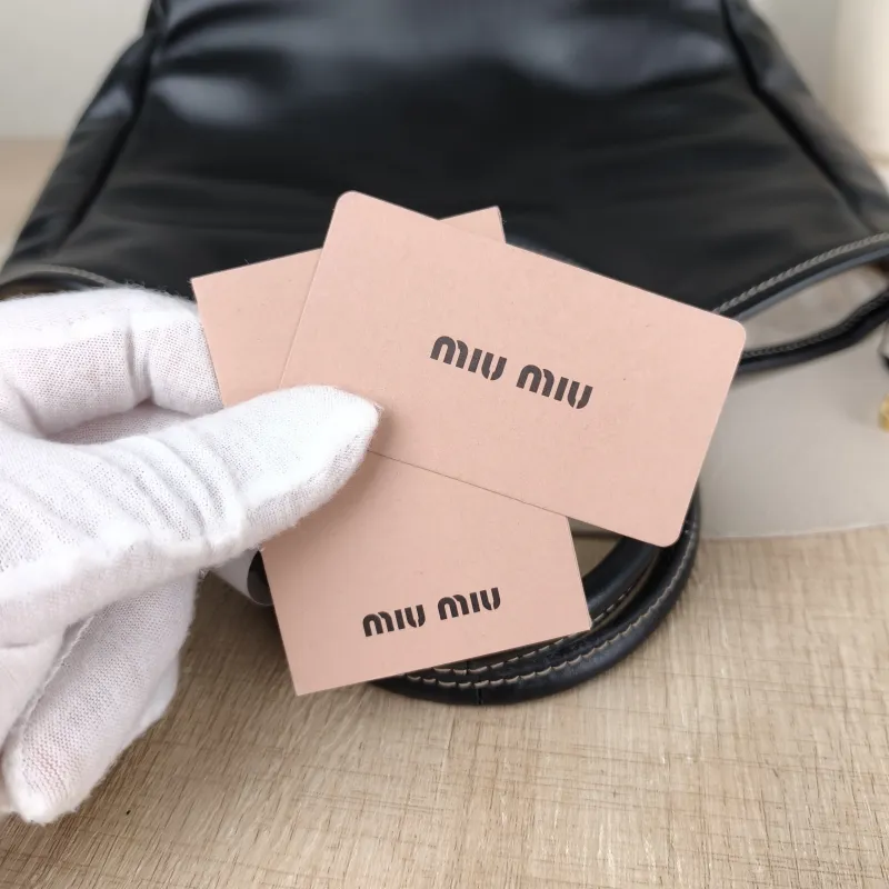 Miumiu Shoulder Bag IVY Tote Shopping Tote Black CC alfskin Small 22 × 12 × 23.5 cm — detail view 4 of 13