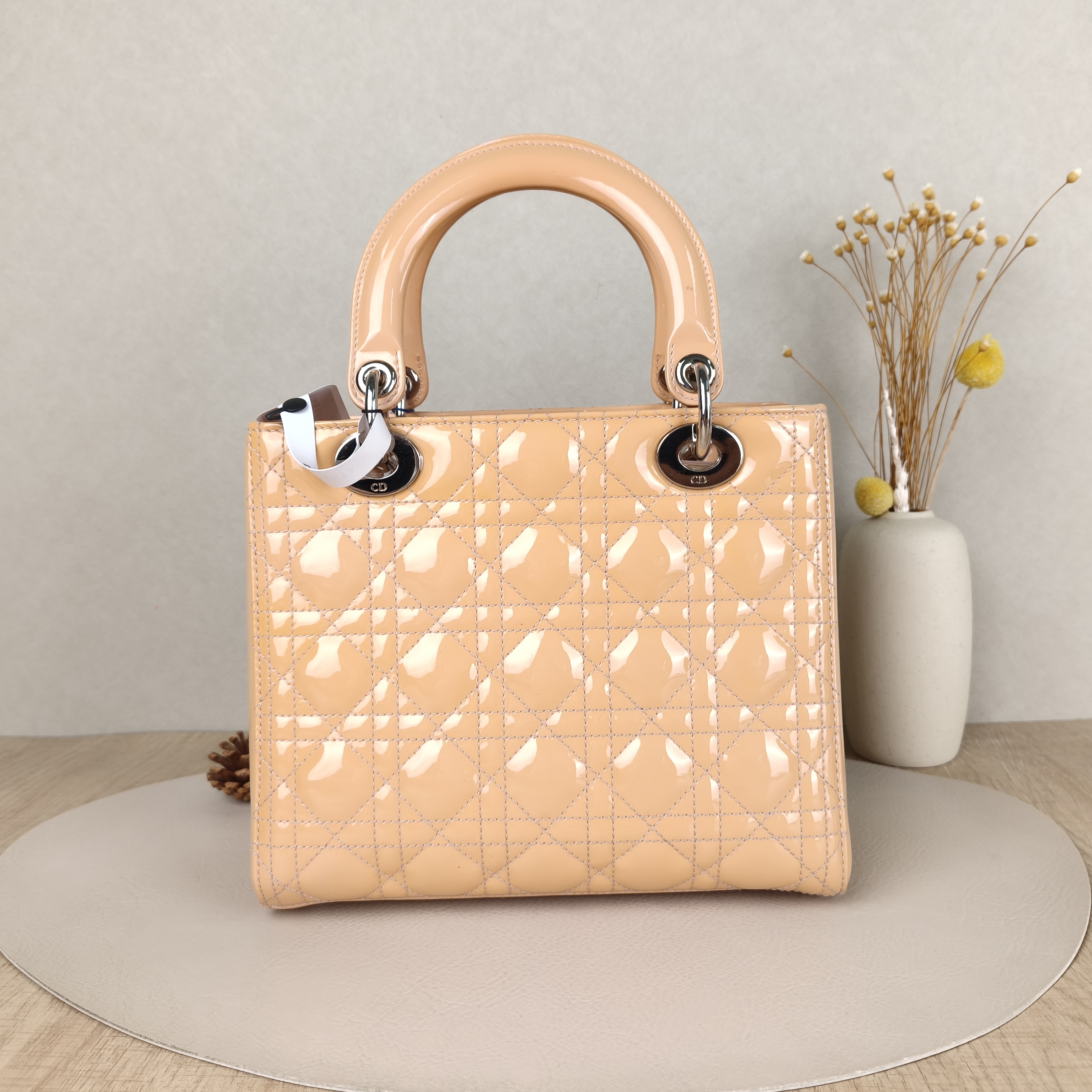 DIOR Top Handle Bag Lady Lady Dior Bag Beige Patent Leather Medium24 × 12 × 21 cm — cover view 2 of 5