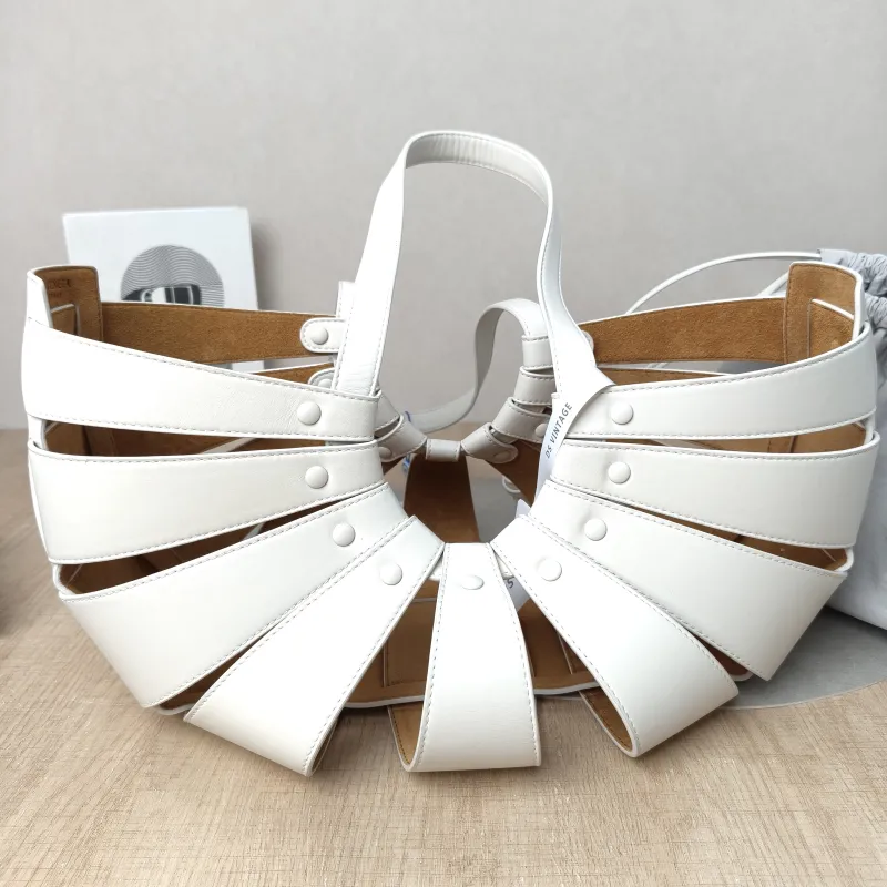 Bottega Veneta Top Handle Bag The Shell Dome Bag White Calfskin One Size 40 × 20 × 20 cm — detail view 13 of 13