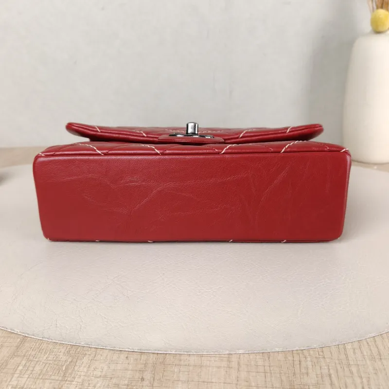 Chanel Crossbody Bag Chain Bag Red Calfskin 22 × 6.5 × 14 cm 23 — cover view 3 of 6