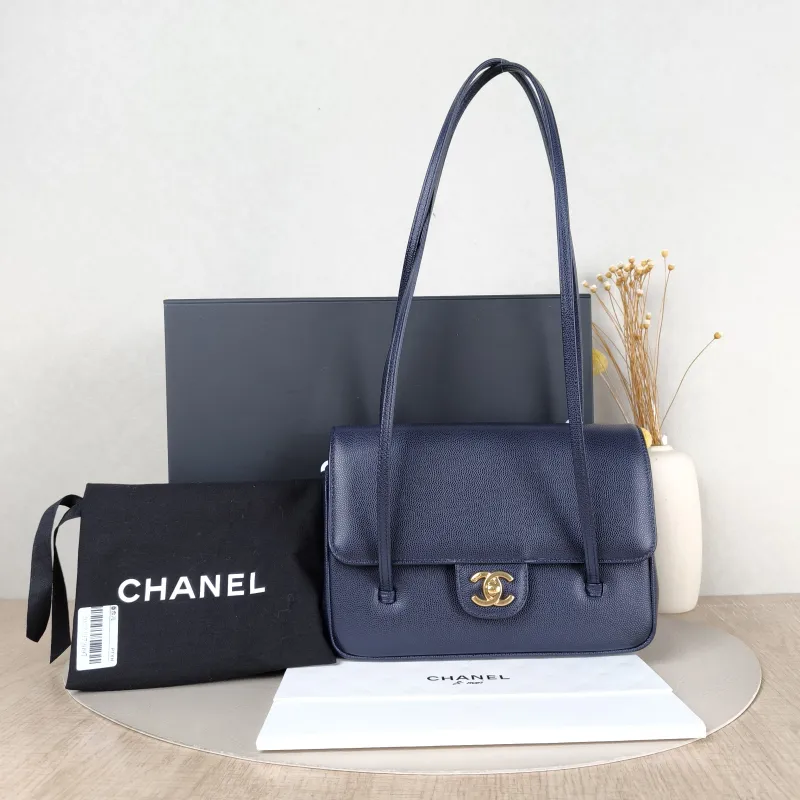 Chanel Shoulder Bag 26p preppy coco Navy Grained Calfskin Small 22 × 7 × 15 cm — cover view 2 of 6