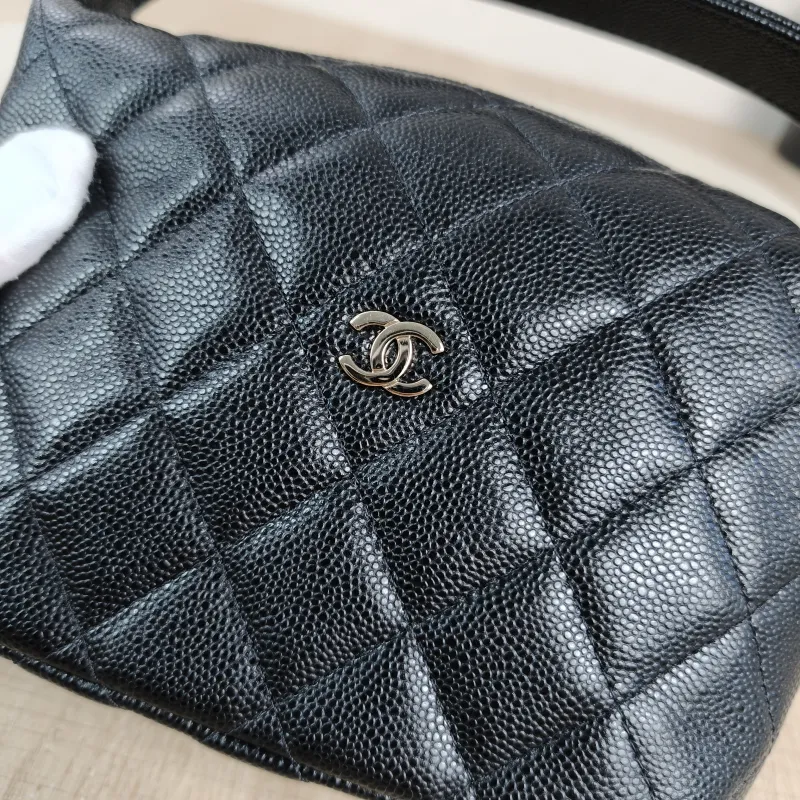 Chanel Crossbody Bag25c Vanity Case Bag Black Grained Calfskin One Size16 × 6 × 13 cm — detail view 5 of 11