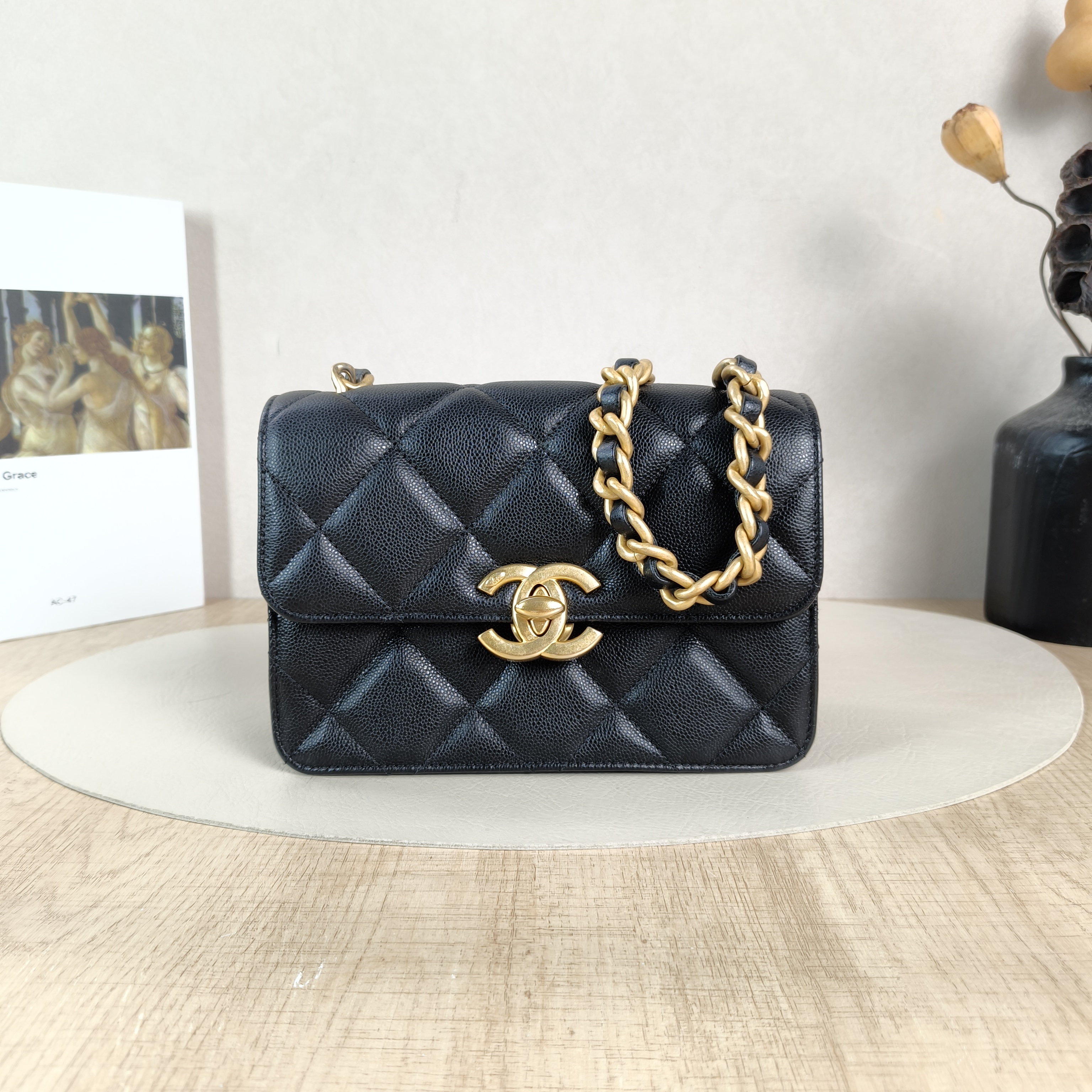 Chanel Shoulder Bag Editioncf Black Calfskin One Size20 × 7 × 14 cm