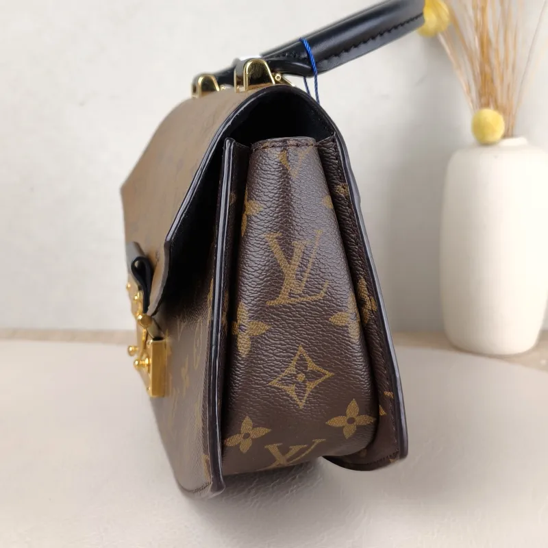 Louis Vuitton Crossbody Bag Tilsitt Monogram PVC Medium 24 × 7 × 18 cm — detail view 7 of 11