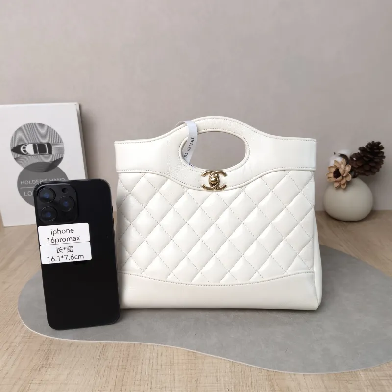 Chanel Crossbody Bag 31Bag White Gold Waxed Leather Mini 23 × 5.5 × 22 cm — cover view 2 of 5