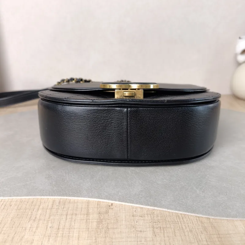 Chanel Crossbody Bag Collection Top Handle Crossbody Bag Black Calfskin One Size 20.5 × 6.5 × 16 cm 23 — cover view 4 of 6