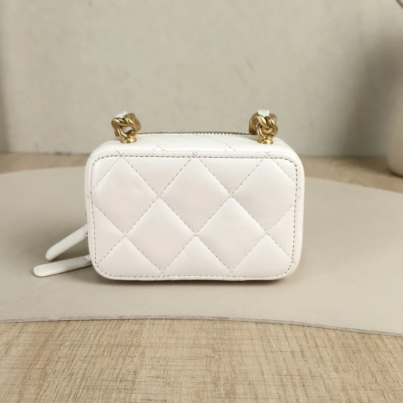 Chanel Crossbody Bag Camera Bag Box Crossbody Bag White Lambskin One Size11 × 4 × 7 cm — cover view 4 of 5