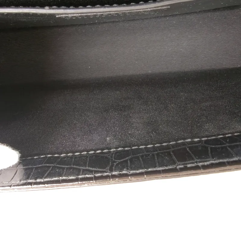 SAINT LAURENT Crossbody Bag KATE Edition Black Calfskin Medium 24 × 5.5 × 14.5 cm — detail view 2 of 11
